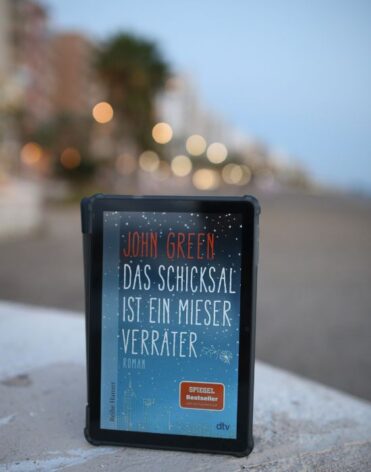 Das Schicksal ist ein mieser Verräter, John Green - Buchrezension